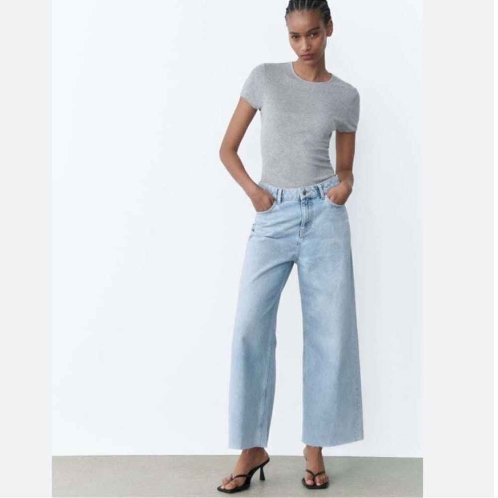 Zara High-Rise‎ 8197/816 Wide Leg Culotte Jeans Sz:00 NWT C24